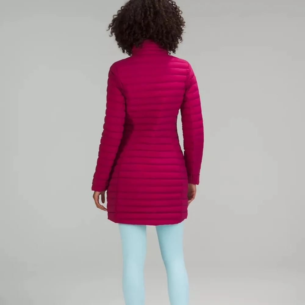 Lululemon Pack It Down Long Jacket Raspberry 6 NWT - Picture 2 of 11